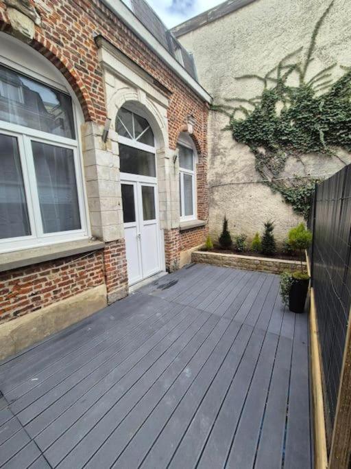 Valscosy Parking - Activites Illegales Interdite Apartment